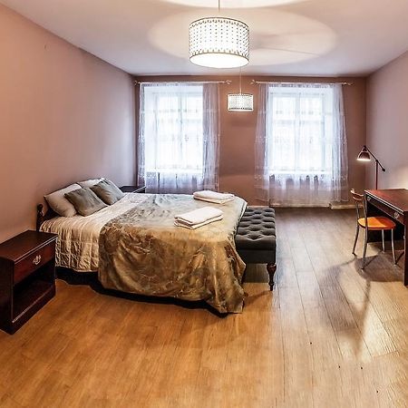Apartment On Hutsulska 24H Electric Lviv Luaran gambar