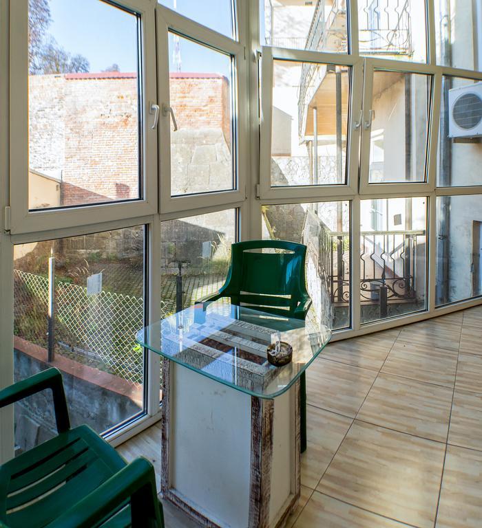 Apartment On Hutsulska 24H Electric Lviv Luaran gambar